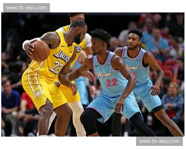 巅峰对决!湖人vs热火总决赛G2:见证紫金光芒与铁血迈阿密的宿命碰撞